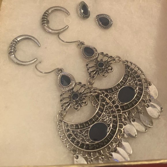 Earrings (triple set) - Picture 1 of 1